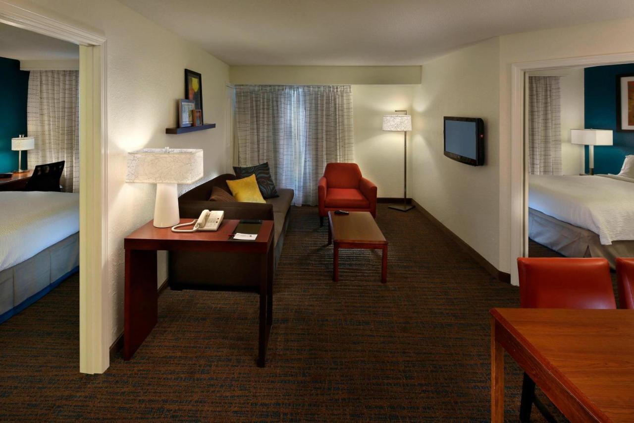 Residence Inn Danbury Esterno foto