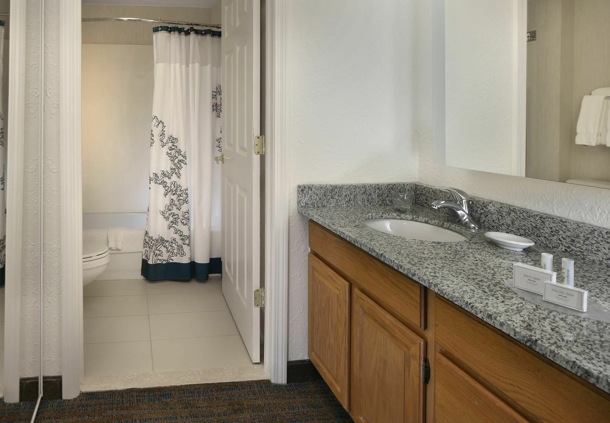 Residence Inn Danbury Esterno foto